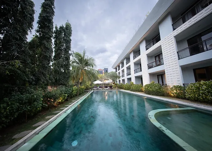 Padang Padang فندق 3*