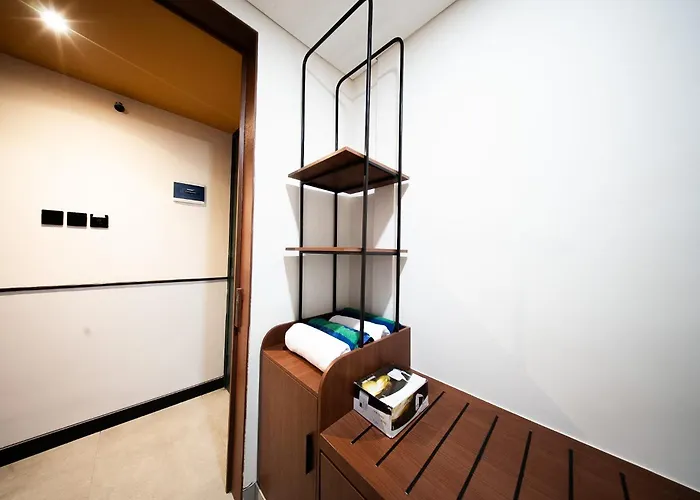 Padang Padang Hotel 3*