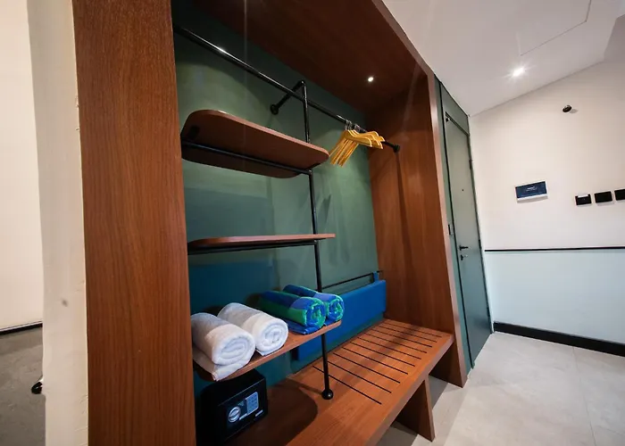 Padang Padang 3*