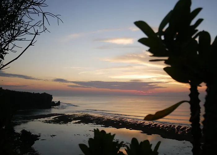 Padang Padang 3* أُلُواتو